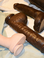 JSuper's Woman Using Bam Dildo Amateur Masturbation