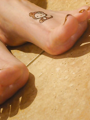 sexy feet GAIL