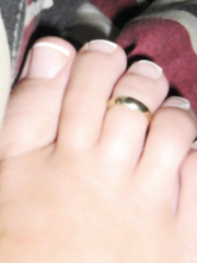 Girlfriend's beautifull feet 2