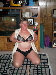 DEBBIE DIEHL PLAYING A WICKED CAMERA FLOOZY.ding-dong AND SHOWING OFF HER NASTY SIDE