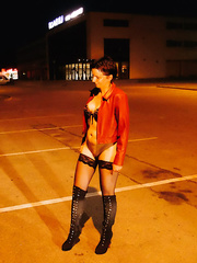 Amateur hawt wife Monica flashing in public