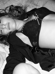 Pleasing brunette hair shows us her wonderful body at home and greater amount part I
