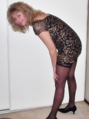 Aged wife ALICE doing a slow undress tease for all of u