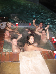 Wild sex party amateurs hawt tub fuckfest