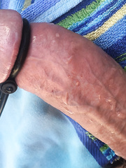 Large obese table ramrod layer out for the engulfing