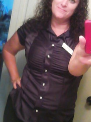 A real wench showing her cuties and exposing her self