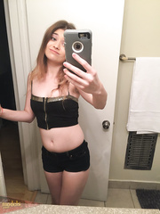 Non-Professional model Ariel Mc Gwire takes completely nude selfies in the mirror