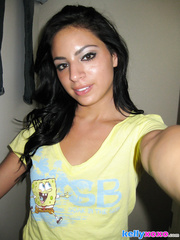 Brunette Hair playgirl Kelly Xoxo takes selfies in mirror as this babe disrobes nude