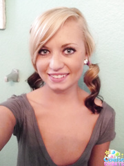 Captivating Codie Sweets takes a selfie of her outstanding bare body