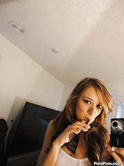 Small sweetheart Victoria Rae Dark makes a hardly any self shots showing off nude body