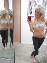 Foxy girlfriend Elaina Raye uncovering her petite curves and picturing herself