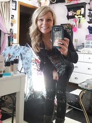 Cute golden-haired dilettante Meet Madden takes selfies whilst removing her garments