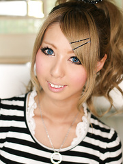 Hawt Japanese beauty Oguri Miku acquires nude in advance of proving oral job sex favors