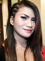 Smiley Oriental mother I'd like to fuck Aoy bangs on her knees for closeup snatch creampie discharged