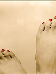 Just some of my cute feet an toes just for you KATIE