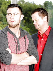 Naked masseuse Lea Lexis finishes up massage with a engulf and fuck