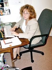 Aged redhead Curvyclaire dons haunch high boots after stripping to underware