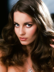 Gorgeous cutie Lisa Welch shows hirsute bush wearing vintage nylons outdoors