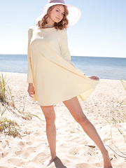 Erotic legal age teenager Patritcy A showing closeup of shaved cunt & hawt gazoo on the beach