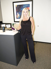 Slutty mother I'd like to fuck Wifey exposes her underware and hawt fanny in the office
