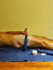 Taking the blue dildo challenge inserting it in my bum