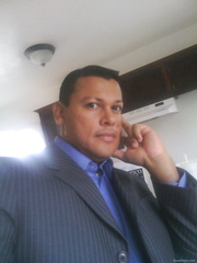 Just Me Solo Yo Enjoying the life here to have some fun
