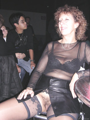 Mature French exhibitionist granny loves to expose herself in public