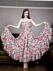 Russian solo angel Emily Bloom frees her hairless muff from her lengthy costume