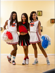 Swarthy lesbian babes Ana Foxxx,strapon Leilani Leeane,ding-dong Skin Diamond disrobe jointly