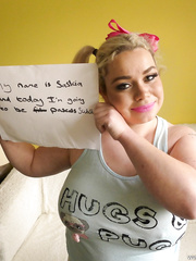 Chunky blond hottie Saskia Squirts undresses and masturbates for her Xmas gift