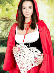 Cosplay hotty doffs her dress to disclose fascinating large melons & shaved cunt