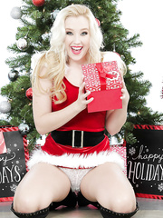 Spicy smiling legal age teenager Harley Q strips specially for Christmas!