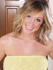 Cute dilettante mother I'd like to fuck Ashley Jones widening shaved beaver wide open n the floor