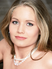 Marvelous Timea receives trickling cum on her tongue in vintage groupsex blow job