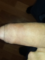 First pic on this site hope you all like it my big cock