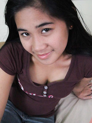 Chunky Filipina hotty has her snatch filled with spunk by a sex tourist