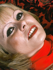 Concupiscent golden-haired vintage pornstar sucks 2 hard dongs at one time in steamy groupsex