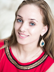 Leggy youthful cutie Tayra A shedding suit for wide open view of ideal snatch