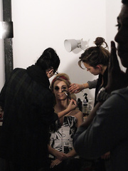 Behind the scenes with schoolgirl Erica Fontes masturbating on the red daybed