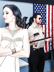 Interracial groupsex featuring mother i'd like to fuck hotty Hailey Youthful double permeated