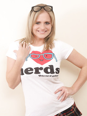 Nerdy golden-haired in hot socks and heels Victoria Summers shows her ideal titties