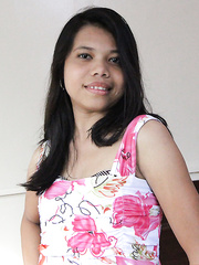 Ravishing juvenile non-professional Vincenikki widening twat lips and showing sexy creampie