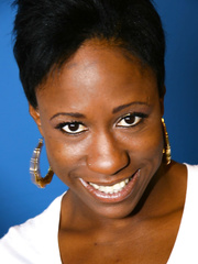 Swarthy Diva Divine gives oral sex and copulates throughout the aperture in a blue wall