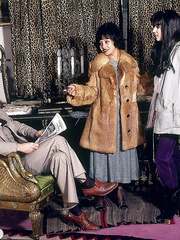 Vintage honeys have a fun sexual sex games and intimate party for 3