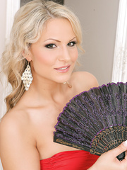 Hawt mother I'd like to fuck Holly B finger copulates after slipping out of her red suit