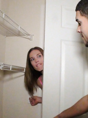 Sexy tugger Hailey Reed on knees bare to give a hawt cook jerking in the mirror