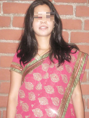 Indian cuties acquire completely stripped on camera during solo act