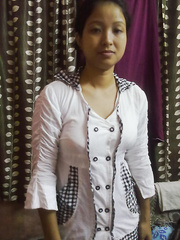 Nepalese beauty uncovers natural melons as this babe strips to her pants