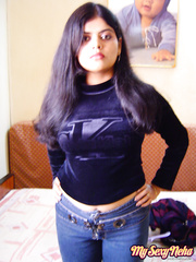 Indian solo gal Neha uncovers her natural milk shakes on sofa in denim jeans