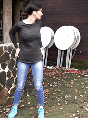 Breasty Gabriellla Gucci in jeans undressing and pissing in public